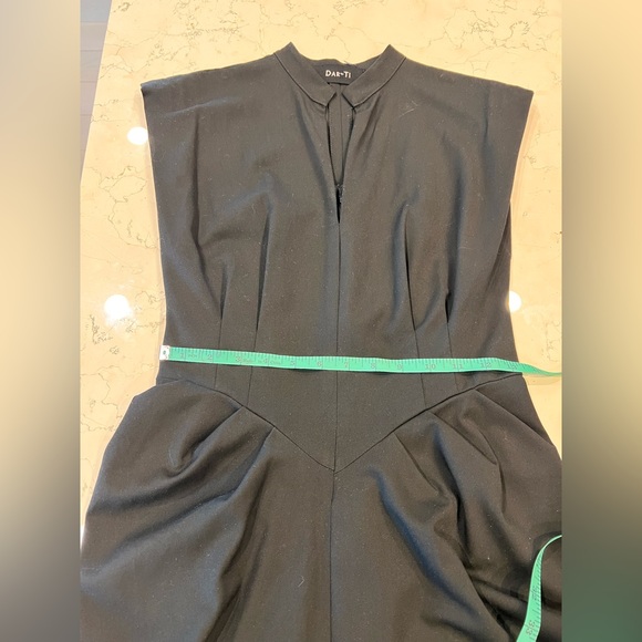 Dar-Ti elegant black dress, knee length, size small - Picture 9 of 12